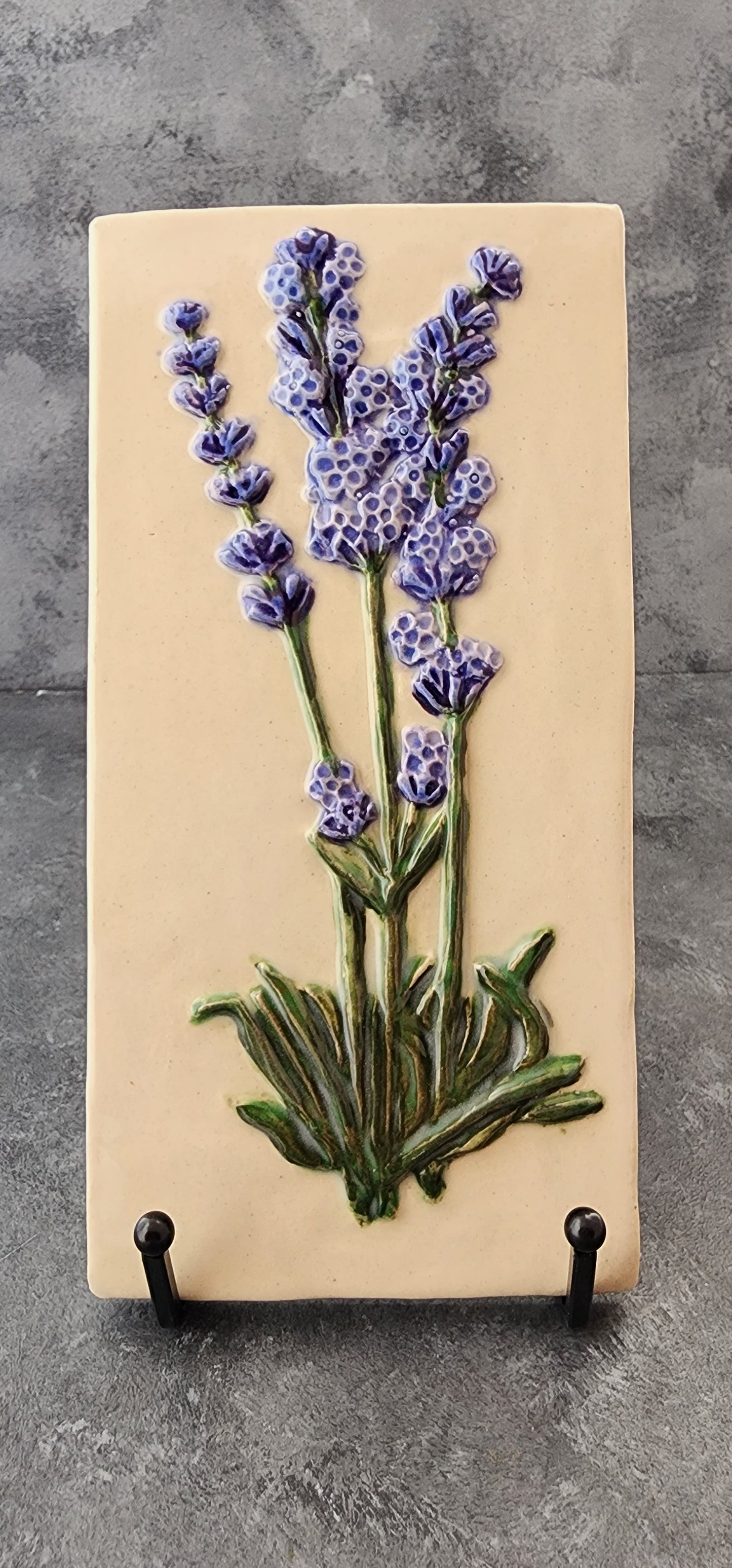 Lavender Ceramic Bas-relief Art Tile  w/stand (clear glossy finish)