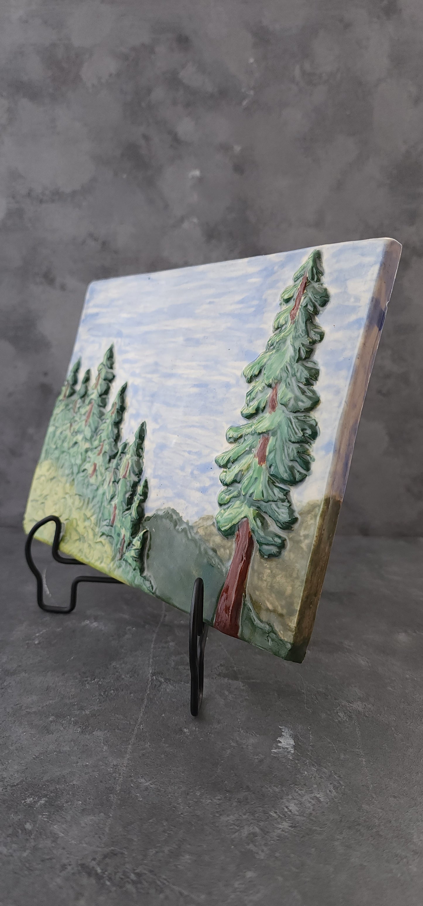 Redwood Forest 8x6 inches w/metal stand